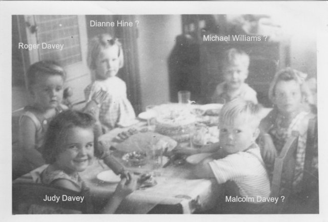 birthdaypartycirca1953.jpg